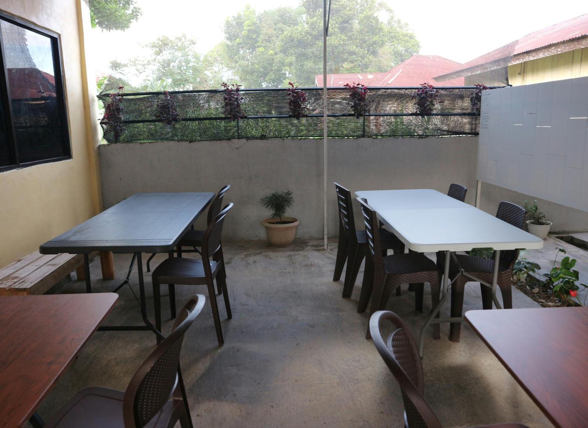 Tange Guest House Ruteng Dış mekan fotoğraf