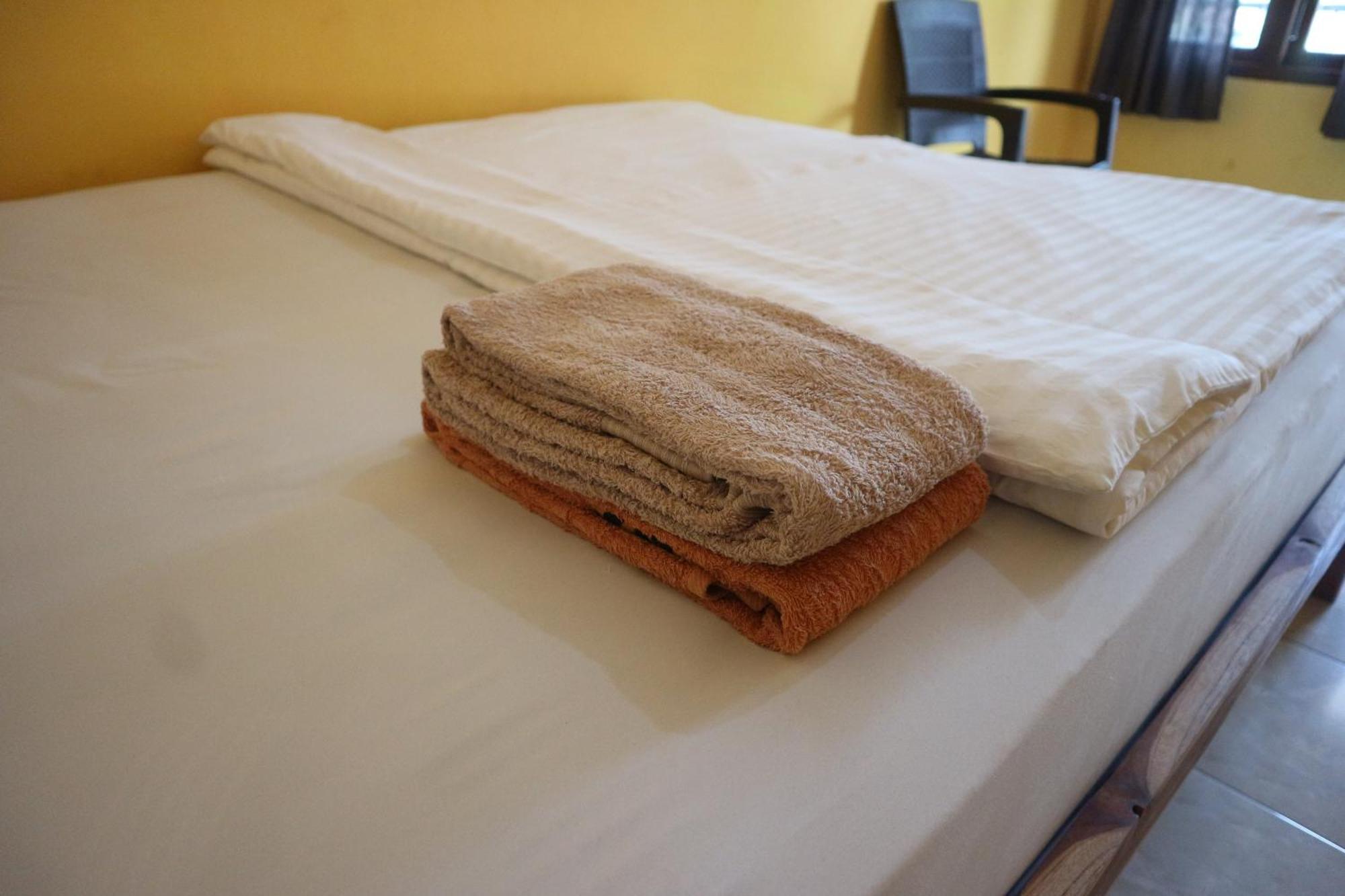 Tange Guest House Ruteng Dış mekan fotoğraf